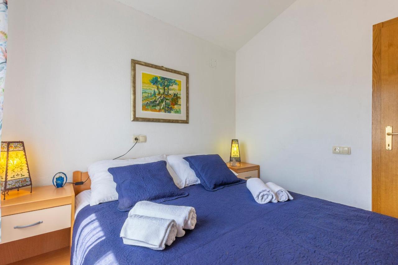 Janus Apartments Jelsa  Exterior photo