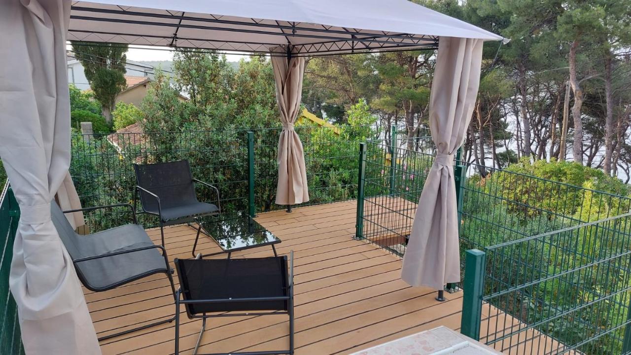 Janus Apartments Jelsa  Exterior photo
